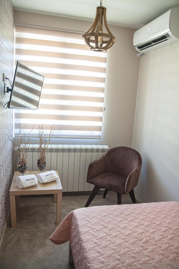 Mehana Apartmani Leskovac  Kültér fotó