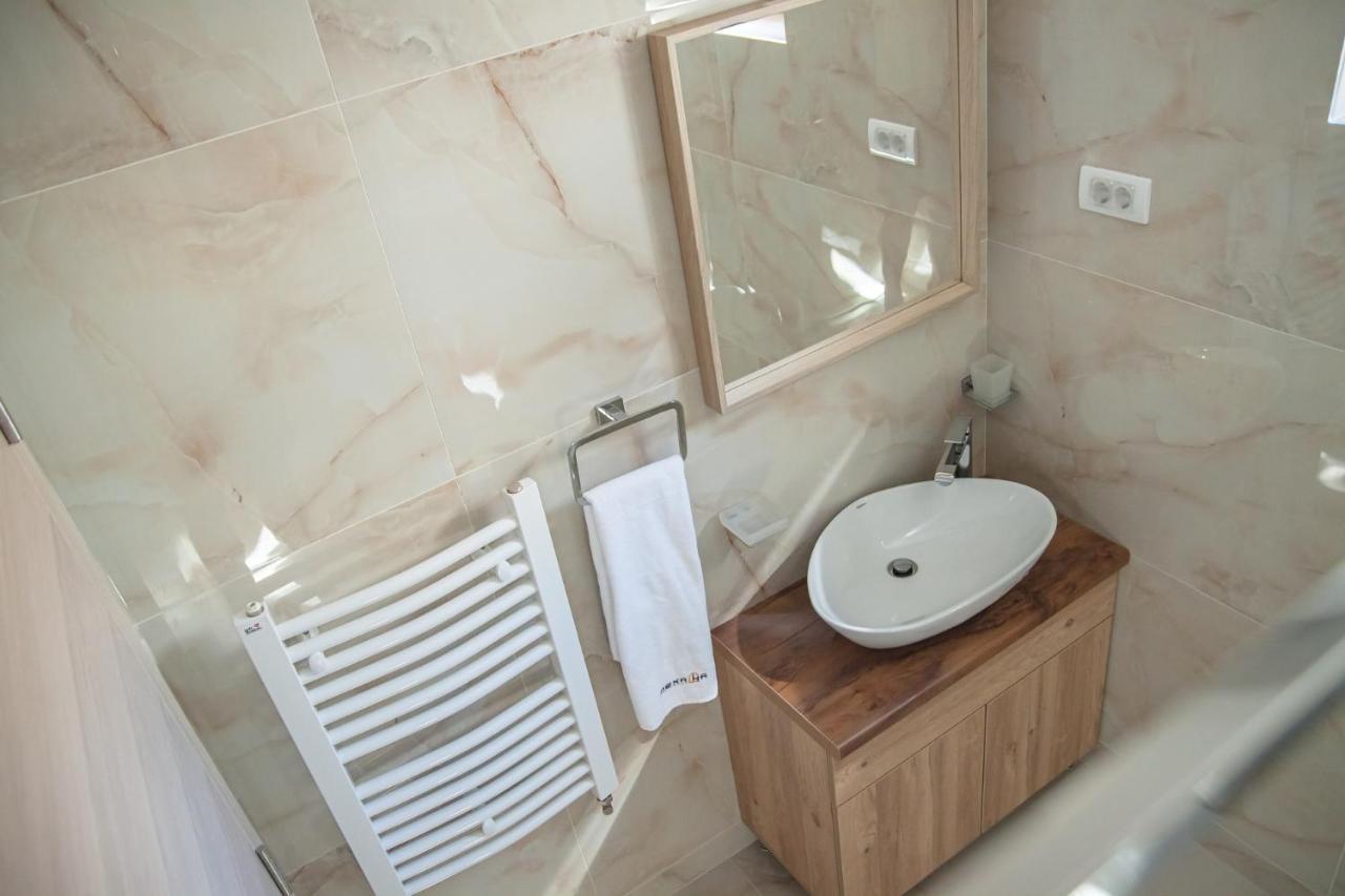 Mehana Apartmani Leskovac  Kültér fotó